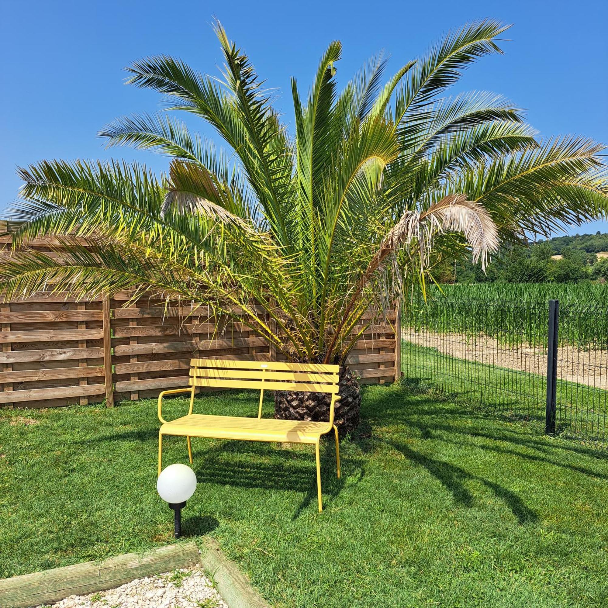 فيلا Le Domaine Vesque Saint-Pierre-de-Clairac المظهر الخارجي الصورة